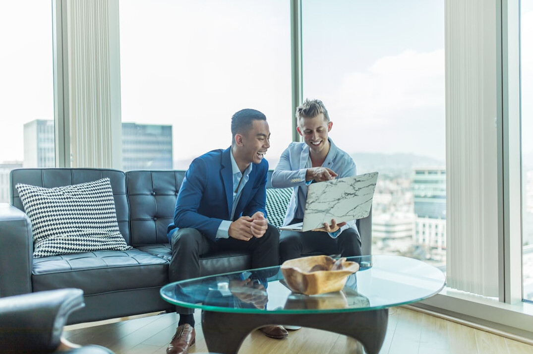financial advisor explaining policy